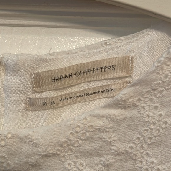 Urban Outfitters Eyelet White Lace Dress - Picture 4 of 4